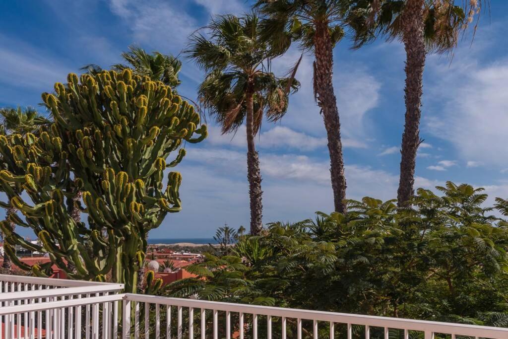 Duplex Con Jardin Y Buenas Vistas Apartment Maspalomas  Luaran gambar